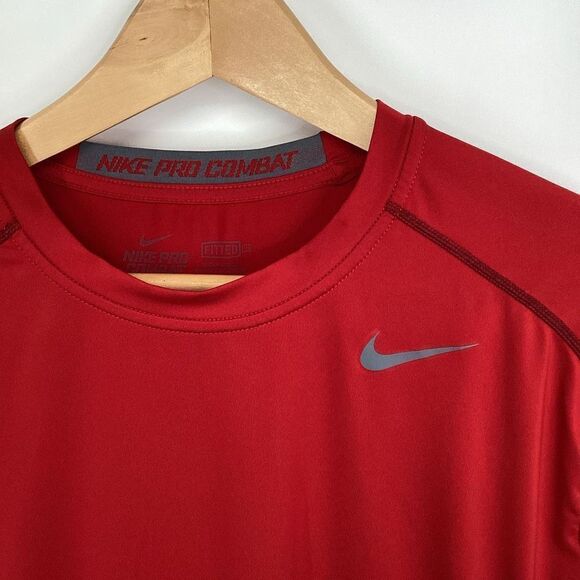 Men's Nike Pro Combat Fitted Performance Tee Shirt Red/Gray Large - Picture 3 of 8